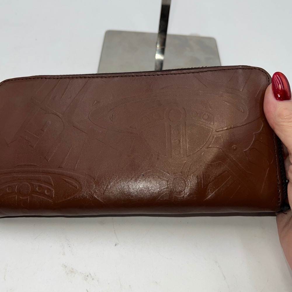 Vivienne Westwood Anglomania Brown Embossed Orb Logo Zip Around Wallet - Picture 5 of 10